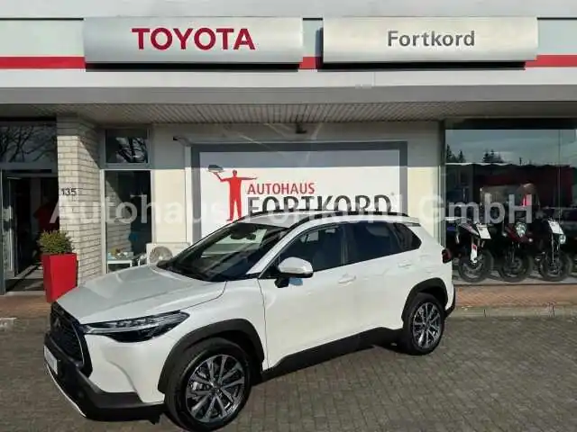 Toyota Corolla Cross 1.8 Hybrid Style - Allwetter, NAVI, LHZ, LED, PDC, SZ