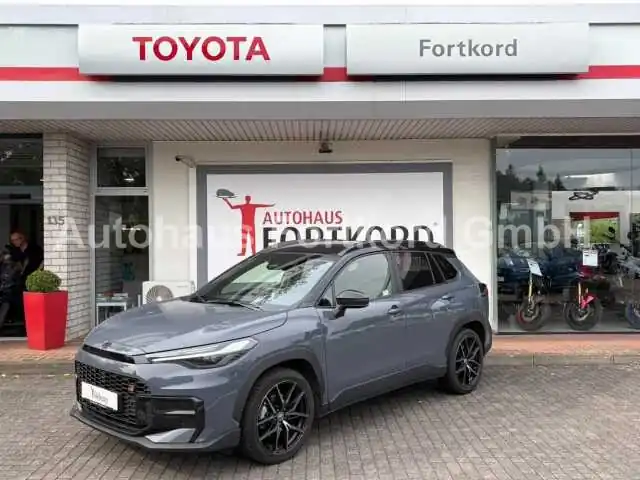 Toyota Corolla Cross 2.0 Hybrid GR Sport - Navi, SHZ, LHZ, LED ...